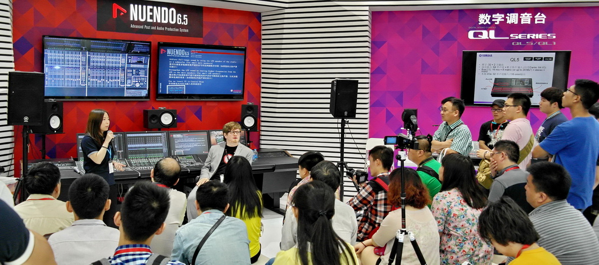 UG环球携众多新品亮相 PALM EXPO 2014 展会 