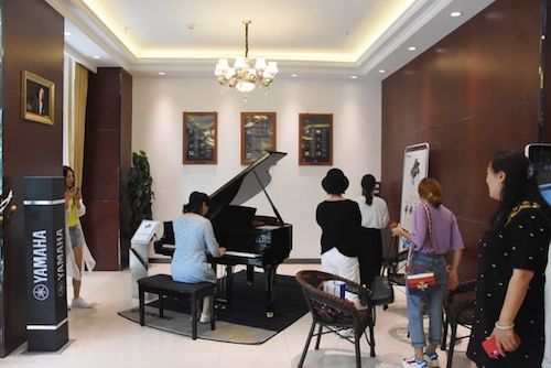 UG环球未来艺术家孙麒麟河南巡讲-郑州站圆满落幕