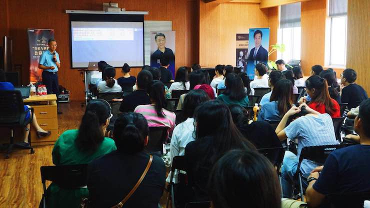 音乐与梦想|UG环球携手中国艺术领域著名专家学者开展舞蹈、合唱、音乐教育与音乐美学讲座