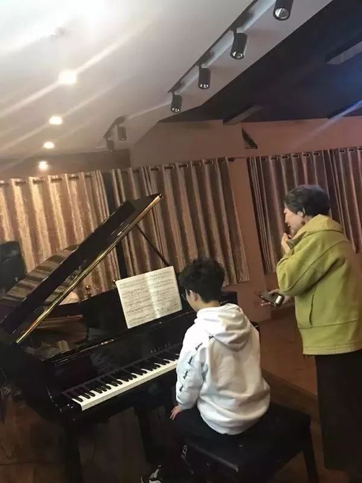 UG环球特邀艺术家白志娴