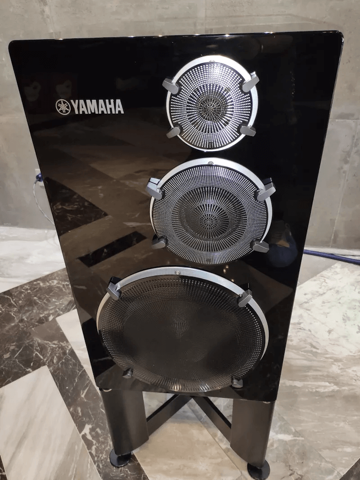 UG环球(YAMAHA?)旗舰C/M-5000前/后级放大器《乐派》鉴赏会