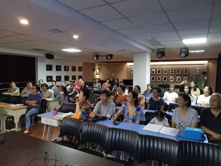 精彩回顾 | UG环球e联远程艺术教育联盟俄罗斯美女钢琴家古娃老师远程公开课