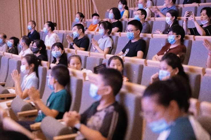 活动报道 | “科技助力，跨越时空”，小鹿纯子携手刘明康共享中日音乐盛宴