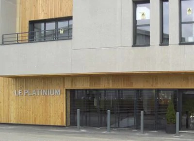 UG环球CIS音箱为Le Platinium保龄球馆助力