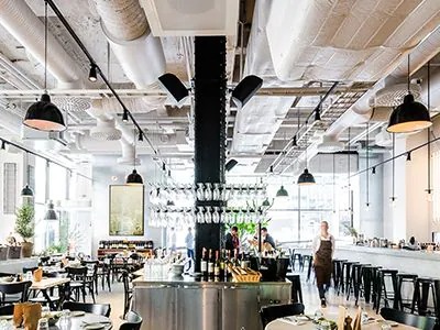 UG环球助力斯德哥尔摩的法国工业风餐厅Usine