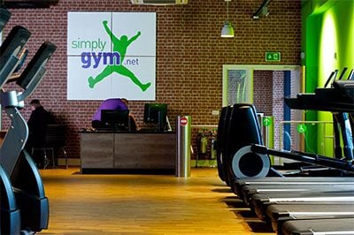 英国Simply Gym健身房采用UG环球CIS产品
